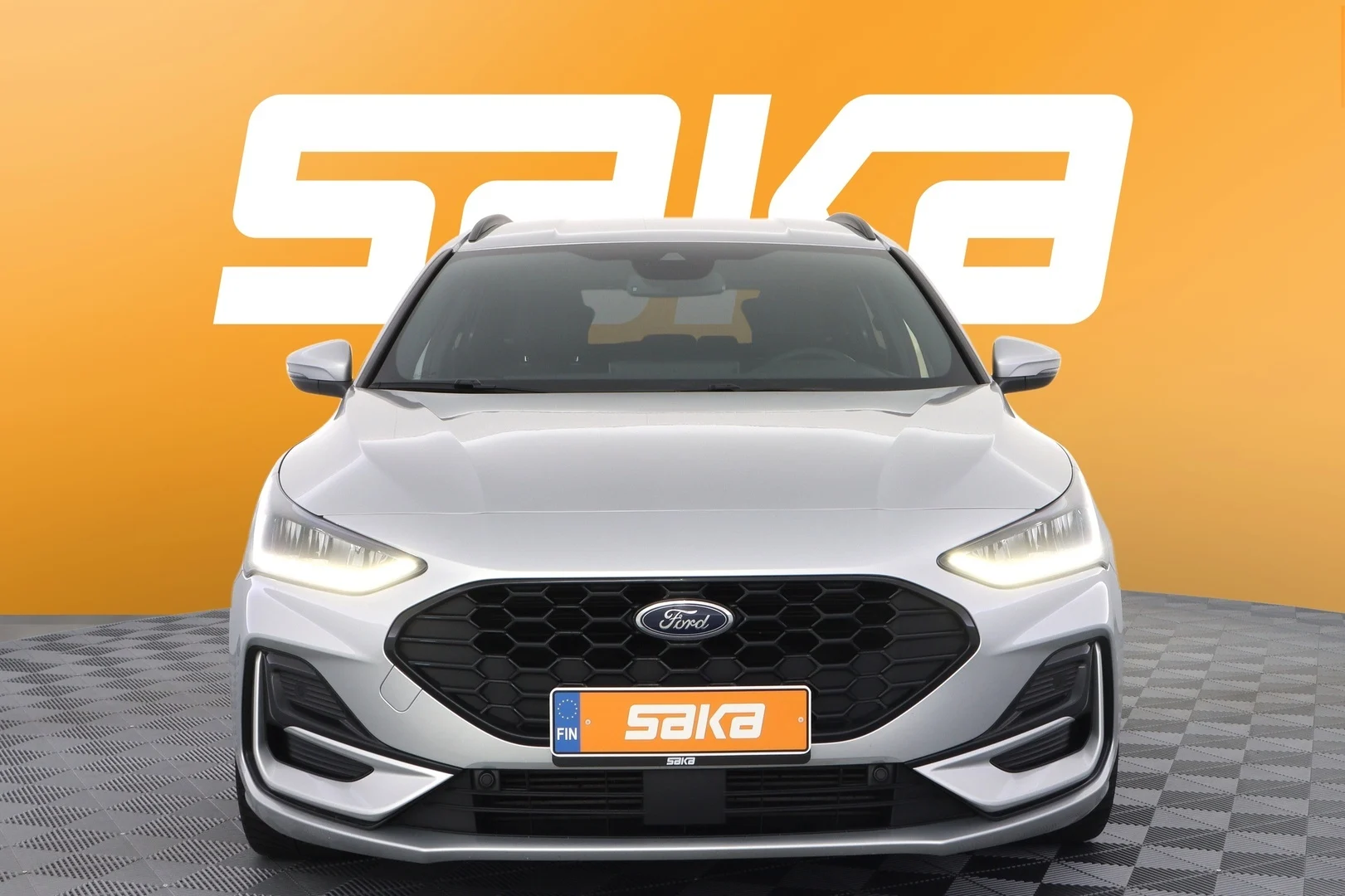 Car Image - 27E5oNY6xIBLfTIZnAYroV