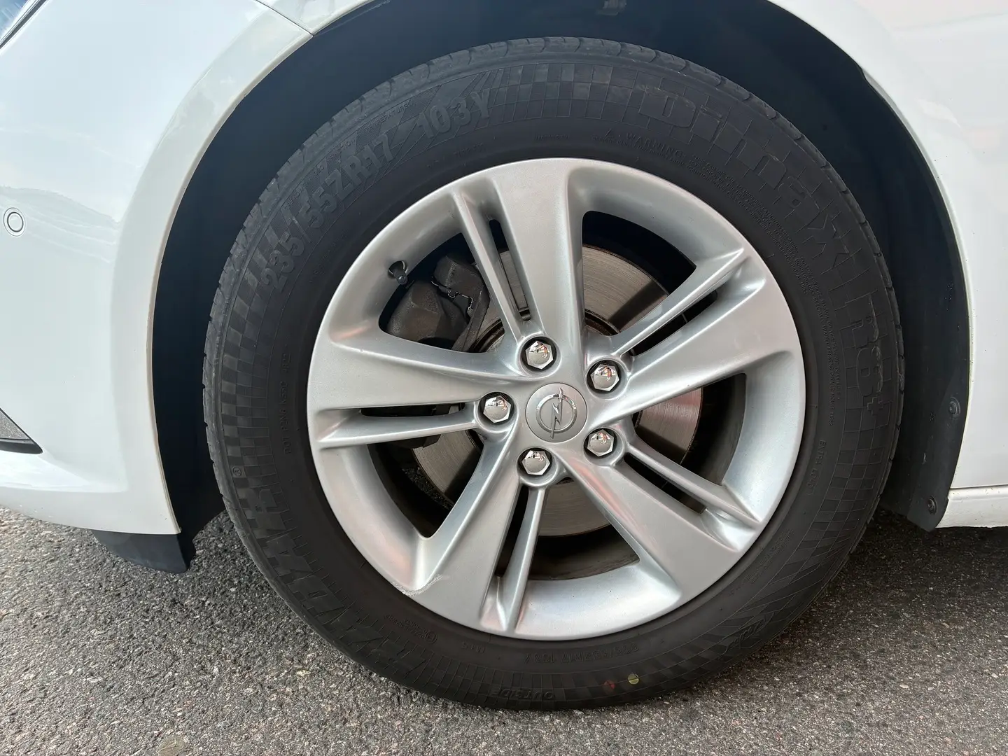Car Image - 3DepBNweCPHEwtjdMabpxQ