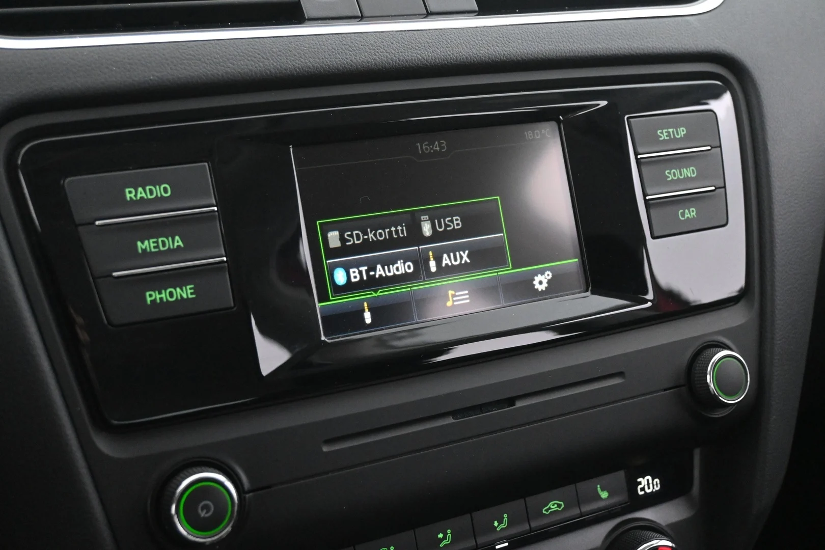 Car Image - 4But6q5vdHrxx0dqfQvisu