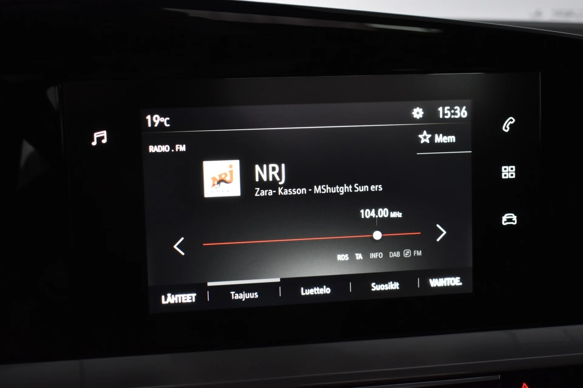 Car Image - 228JJnU0ItVIFzwMG6uAsX