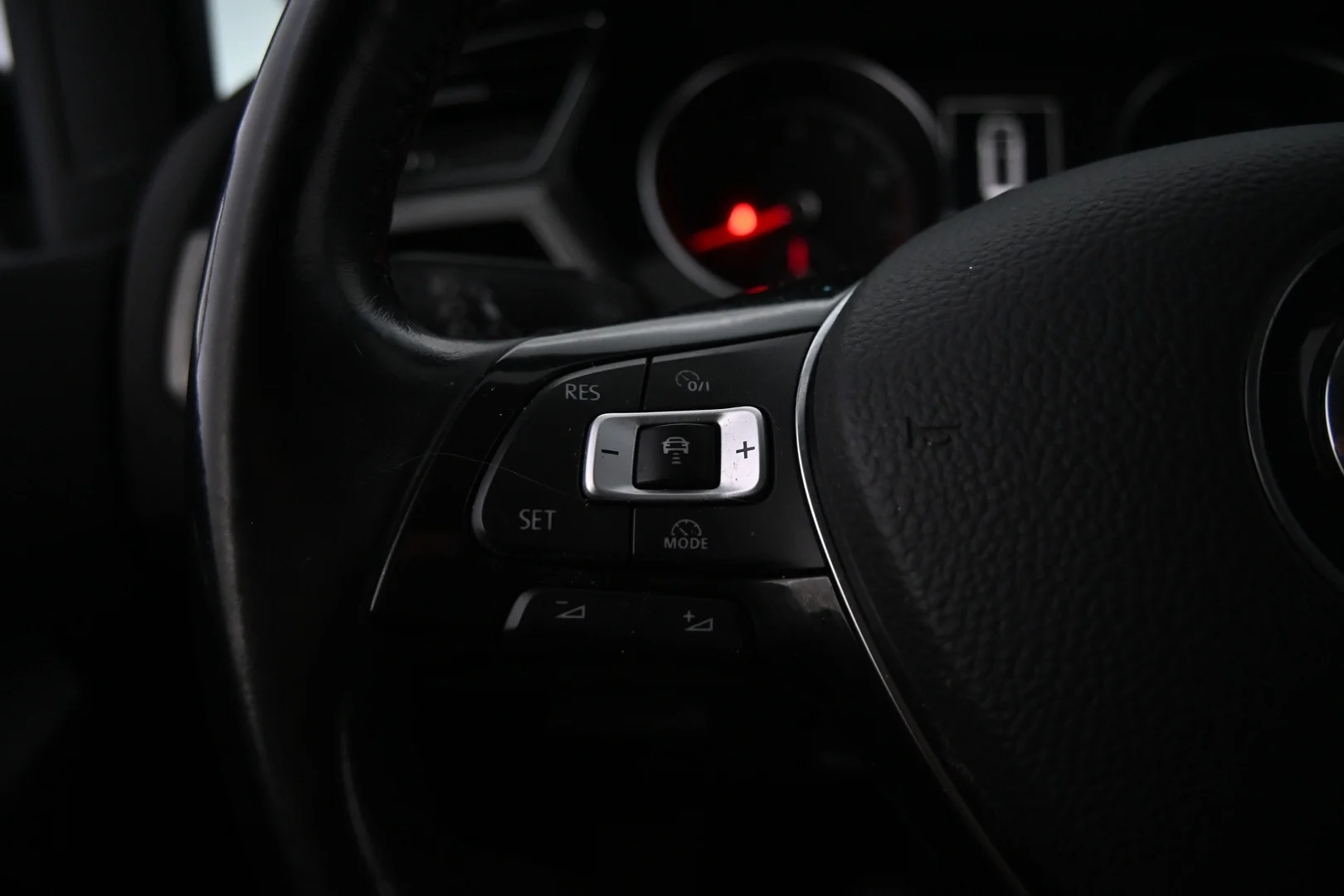 Car Image - 719DEAYxHqkG6FYGygKfeu