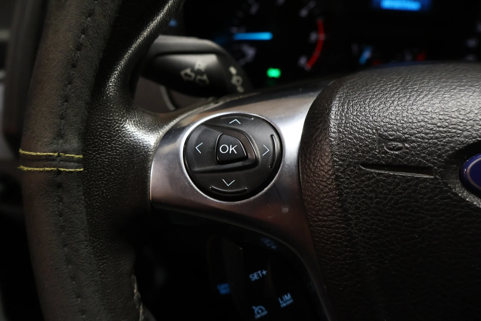 Car Image - RyYJxbuGW6aHLqEnouGzw