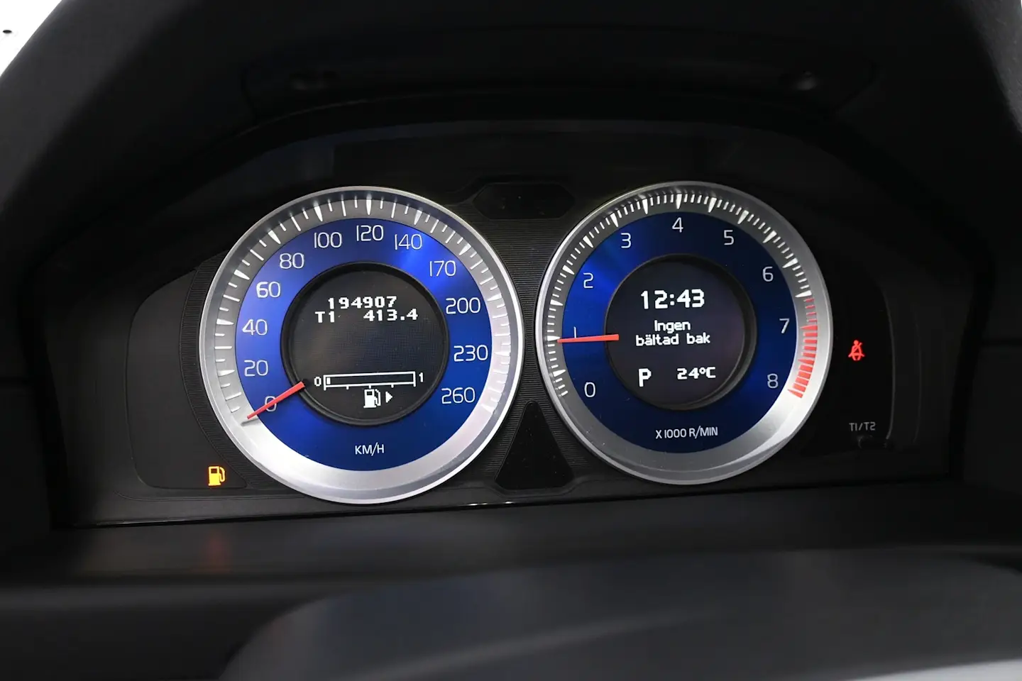 Car Image - loXMVxXNYfpdl15HujUSy
