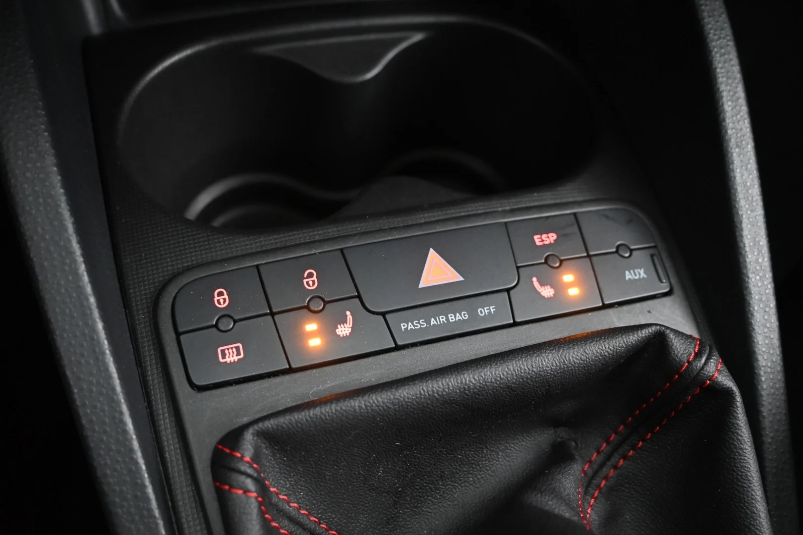 Car Image - 5dtHuUwIjnYxjoJY26c6ti
