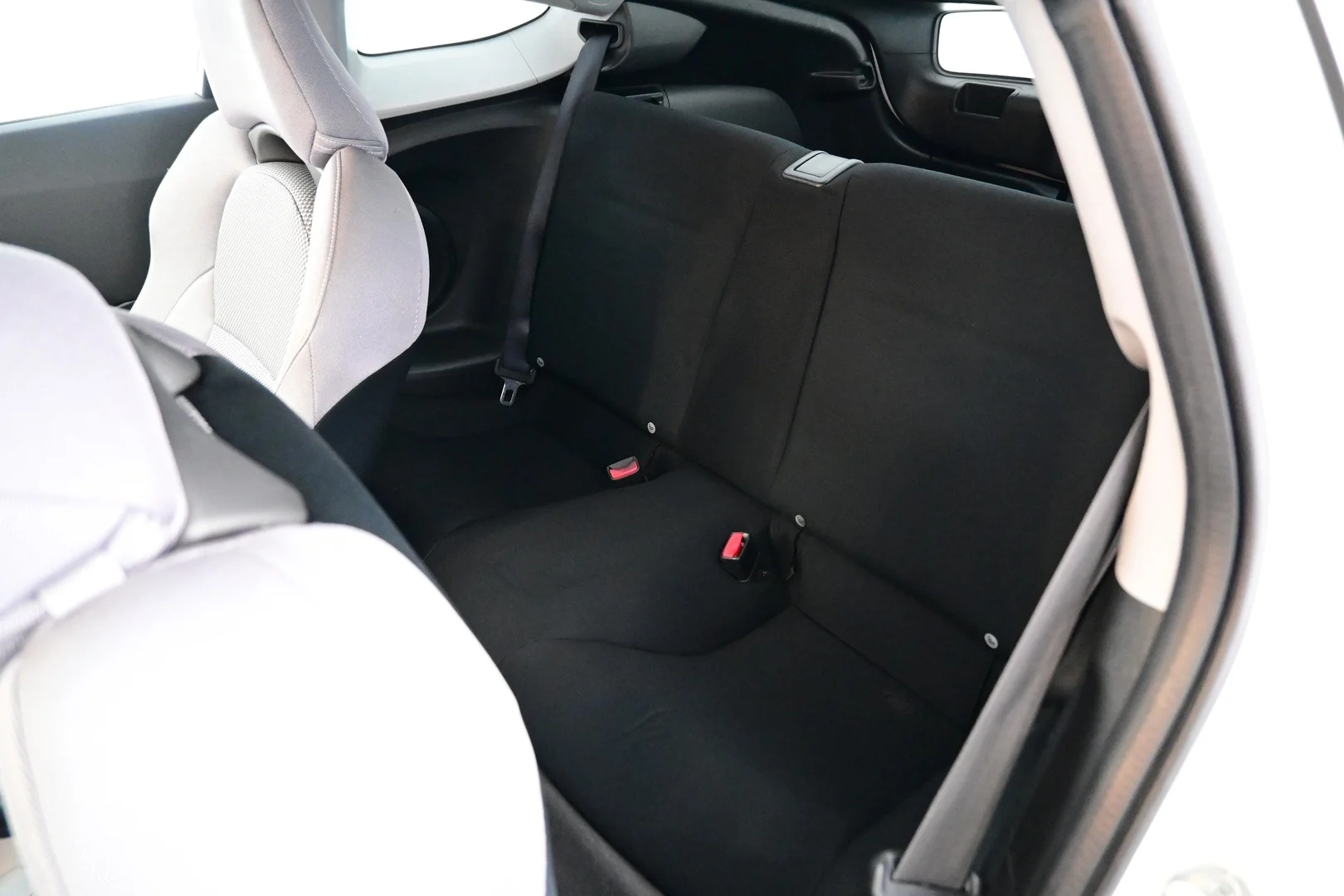 Car Image - 1KP2sbYHQFfOLL0V4JcDh8