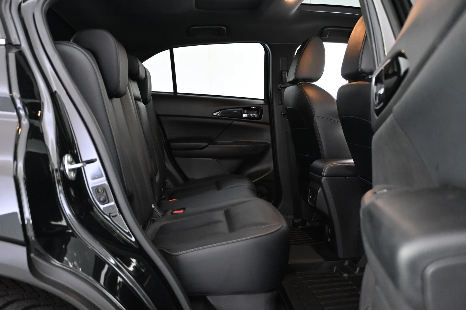 Car Image - 54kbVkEGJS9lNkU0stq4YU