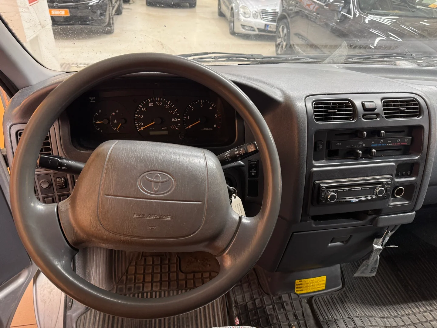 Car Image - 5BEsoc0J1lEf4uBYMmHhsW