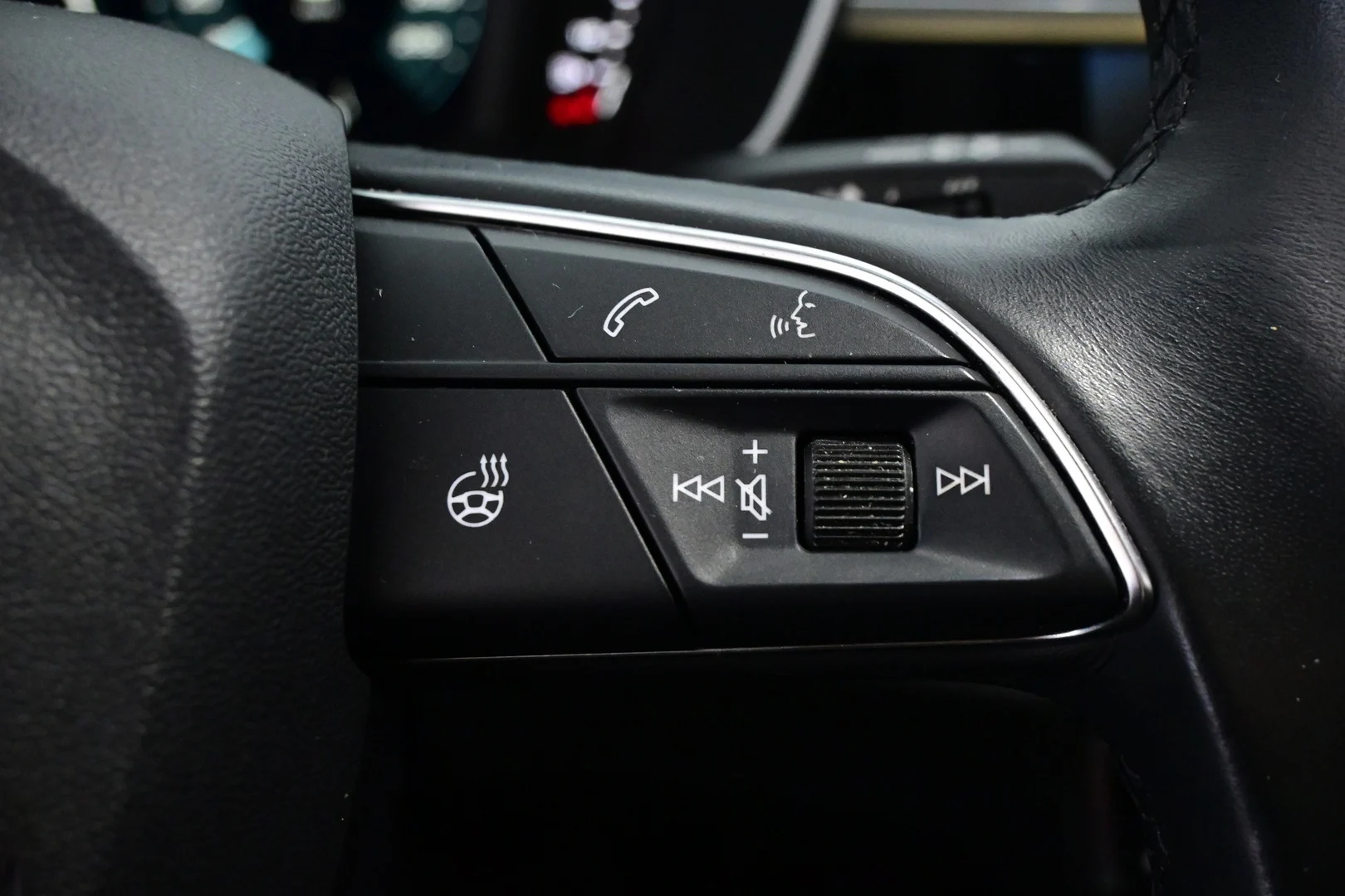 Car Image - vQfdmHOOoWVQu9jTRuYkd