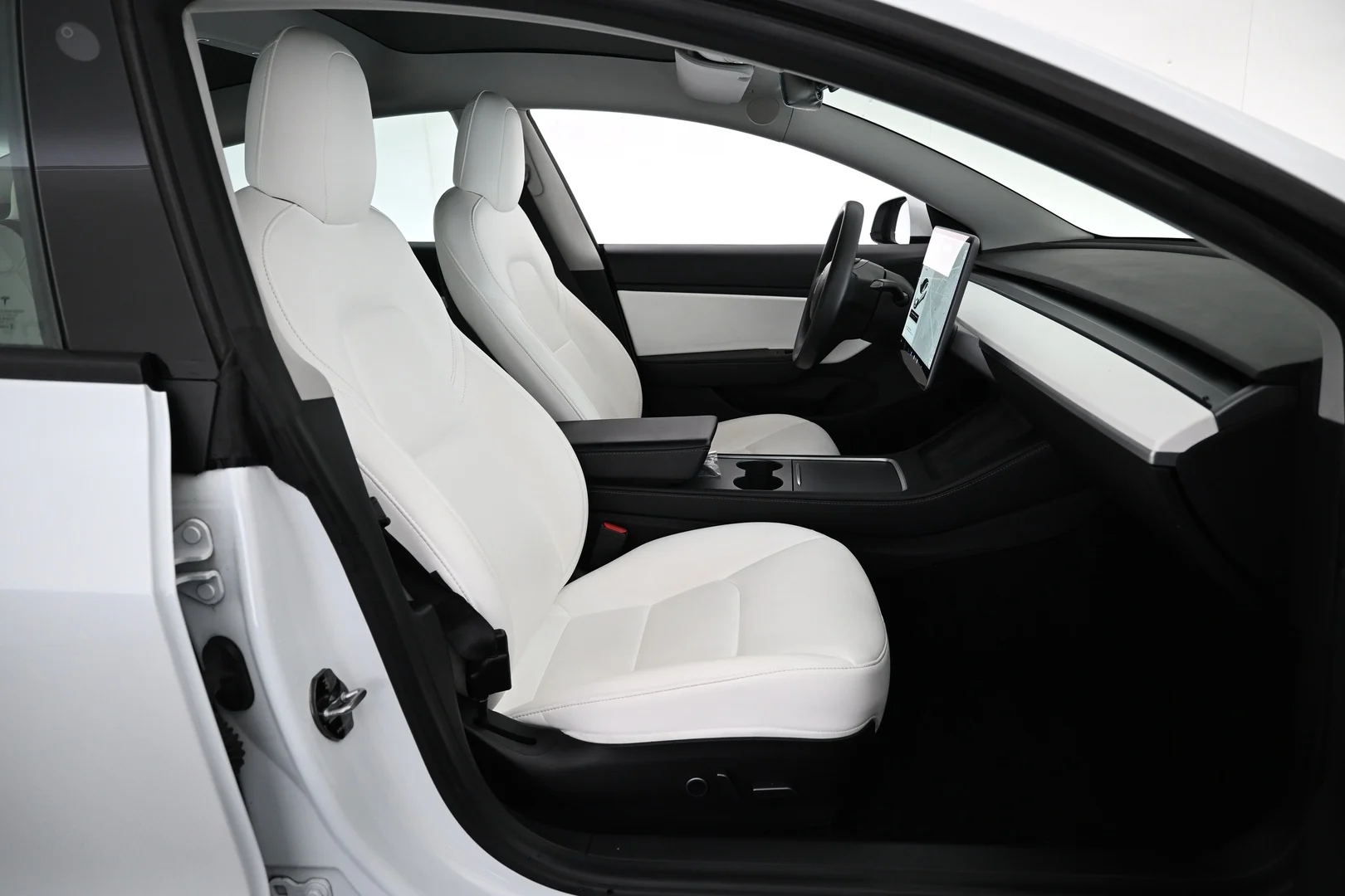 Car Image - 6ISrsHKeaz0zimqsRa8rkO