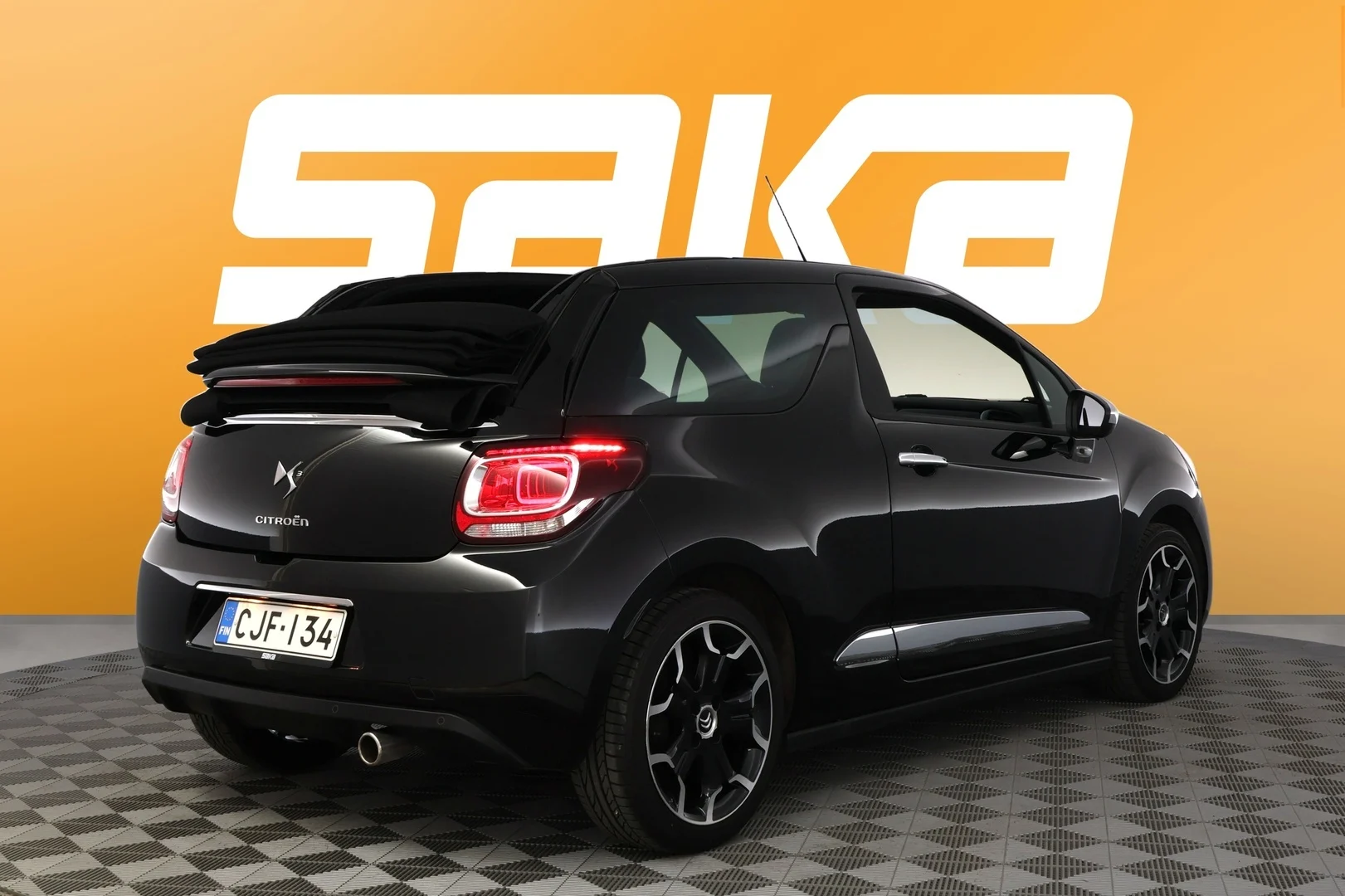 Car Image - xqlHiyB3ajRM6RiQARzM0