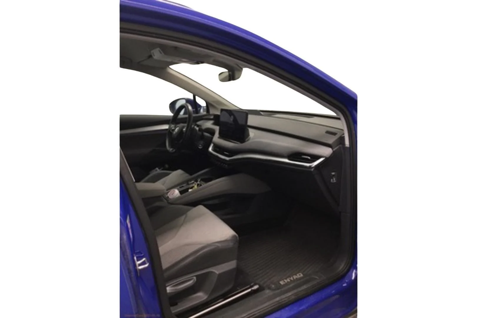Car Image - 6F8mYLmMkeaYeEd8UUpYuT