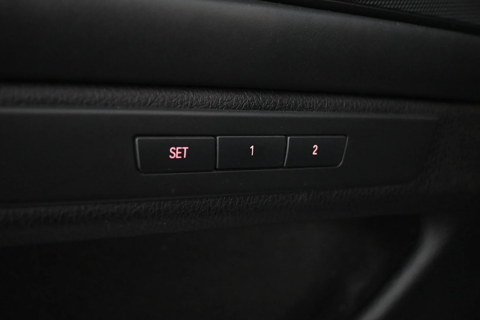 Car Image - 1G9z215f8XNzaMl8Yf8CzS