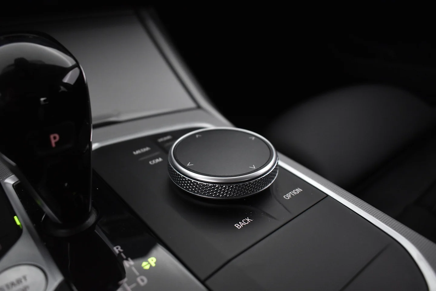 Car Image - 7JxRq7bjGs6APrnf34FZD9
