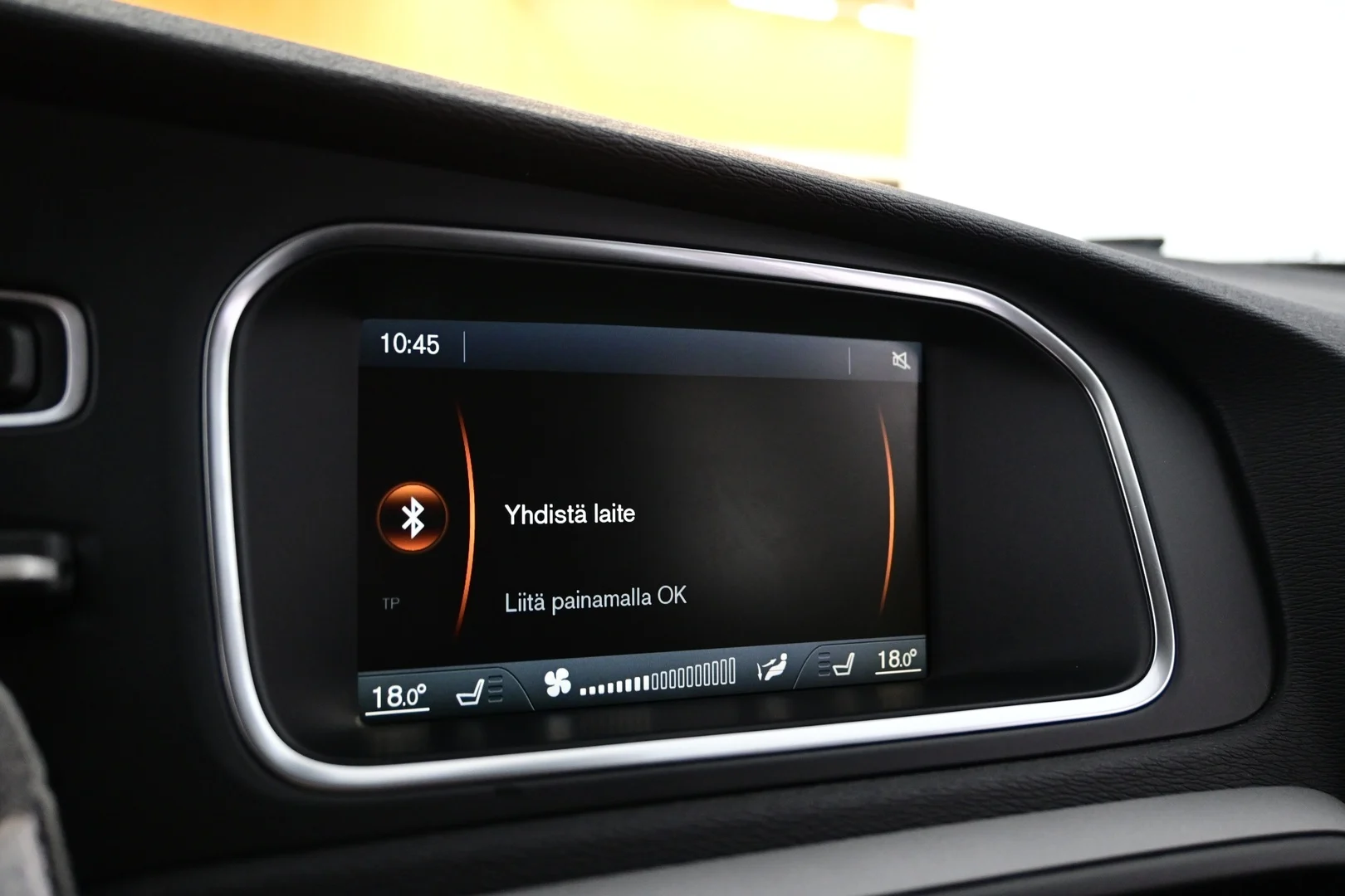 Car Image - al0lbAPHp4pKqLP6kXmsB