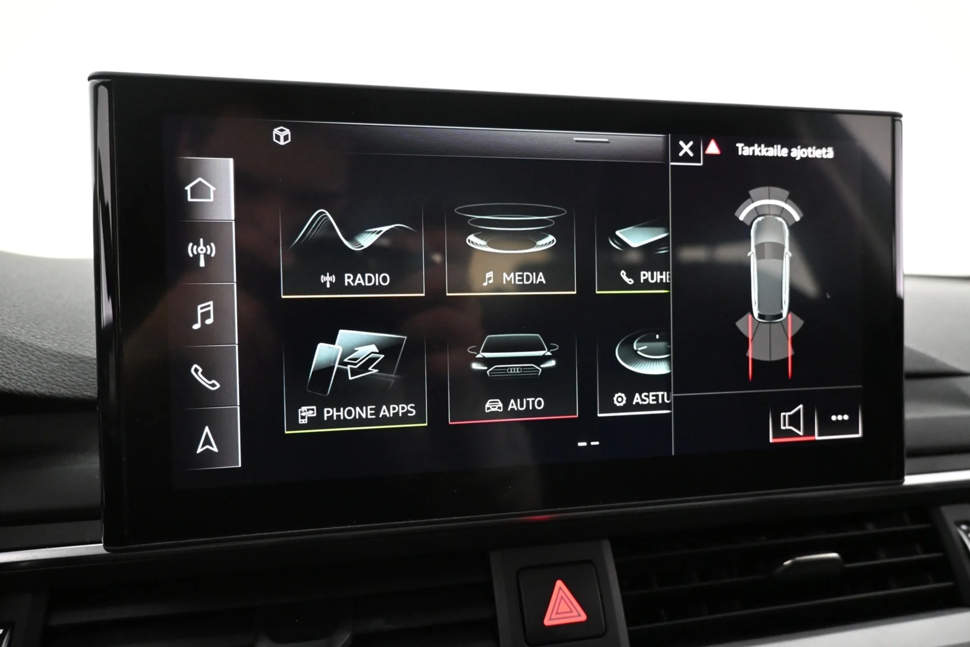 Car Image - 4JBB1tXMfyzzzG0c48Hqqy