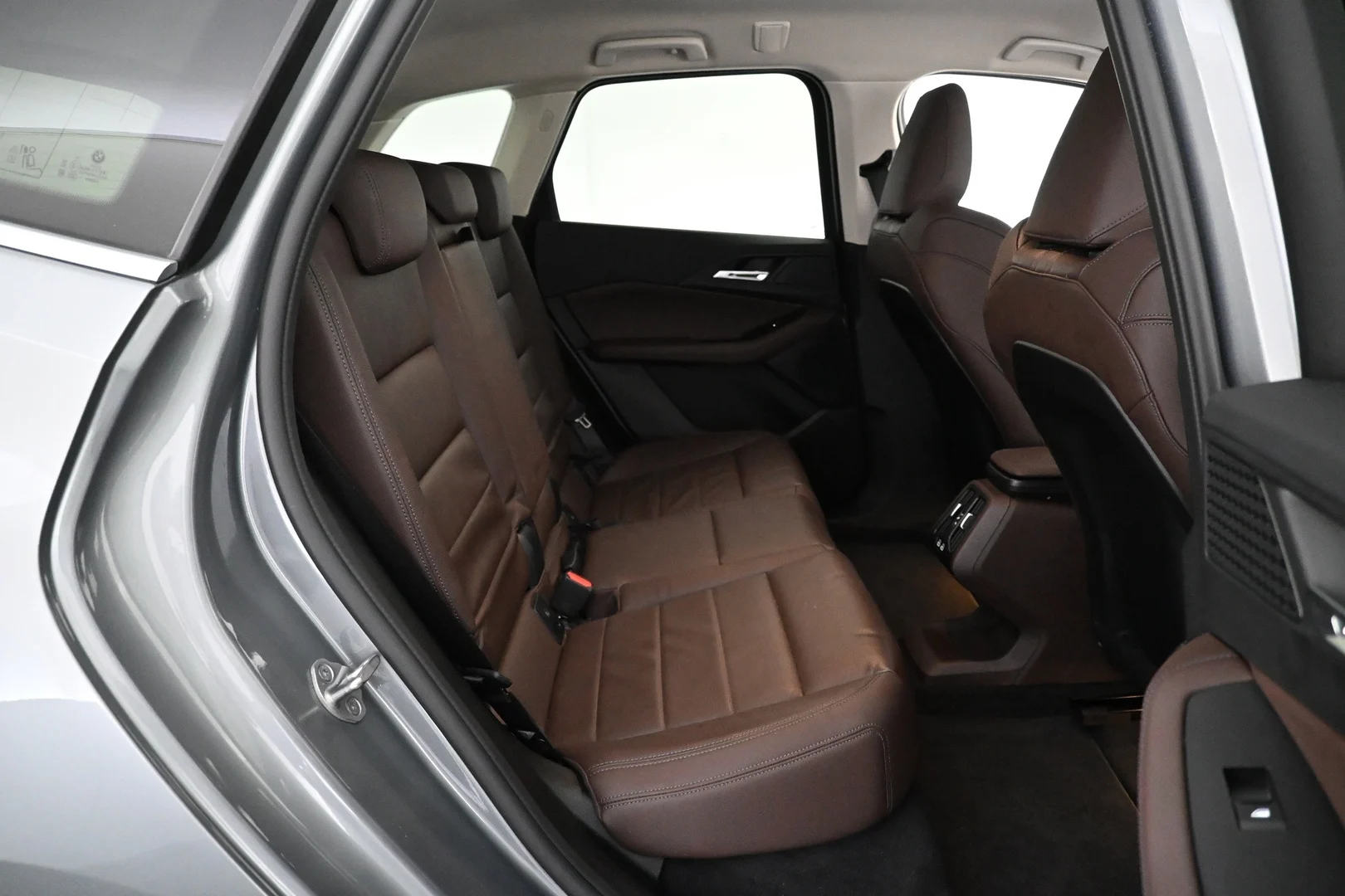 Car Image - 3gIi03tn3xNYjgjMKSAY6x