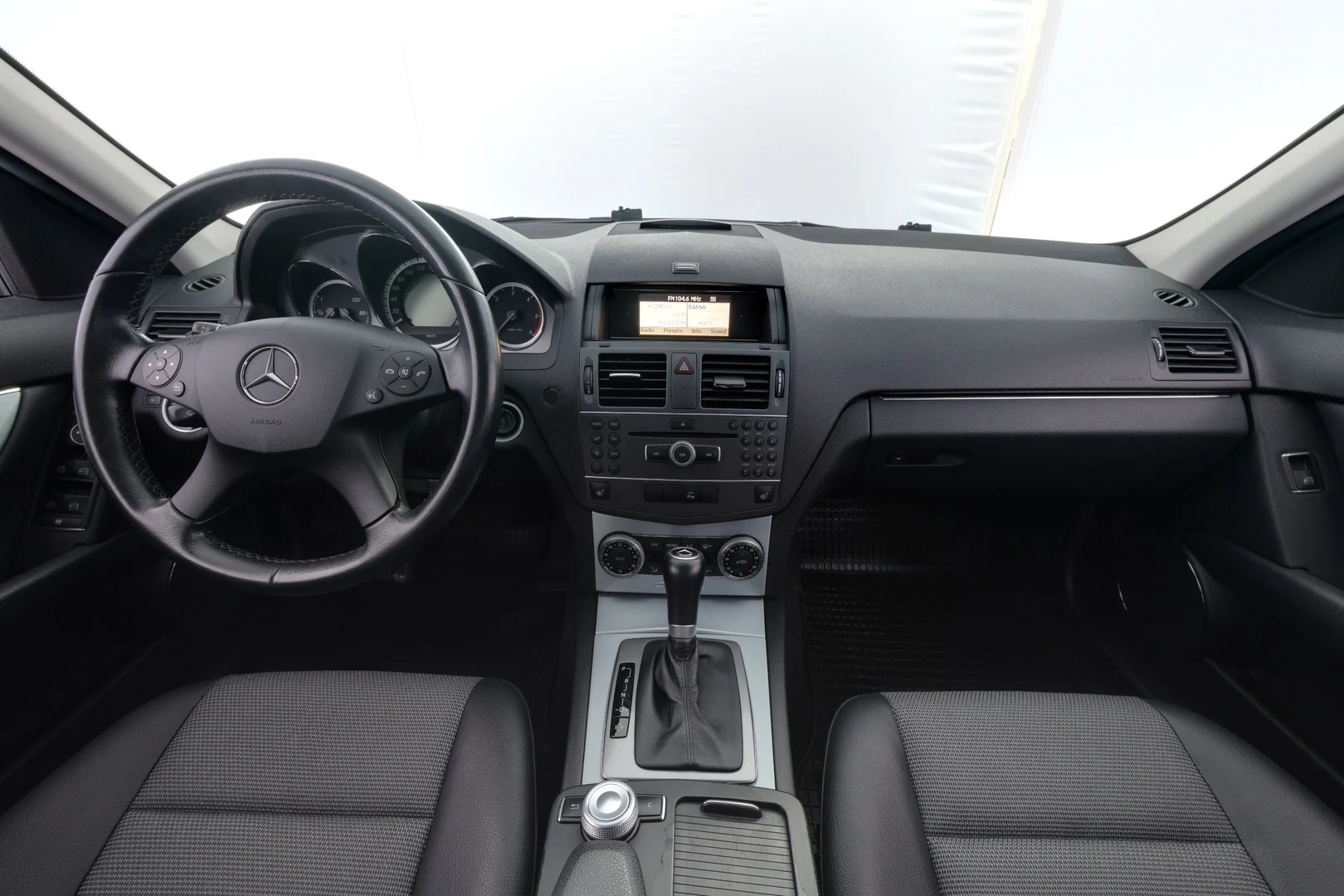 Car Image - 3pz22FAYXPQhPDTjta5dpb