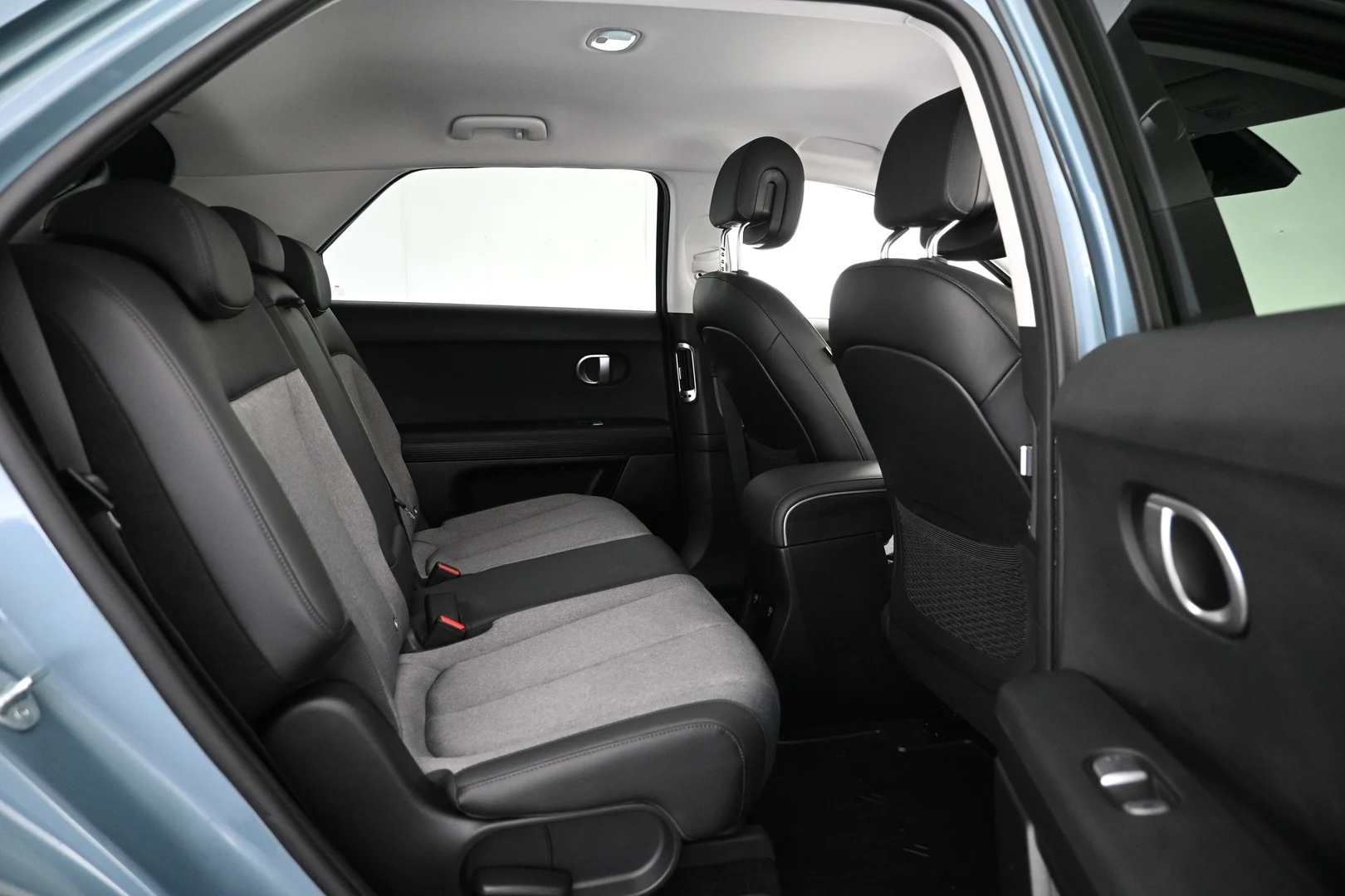 Car Image - MQHI751N5nRmul1hvrLhF