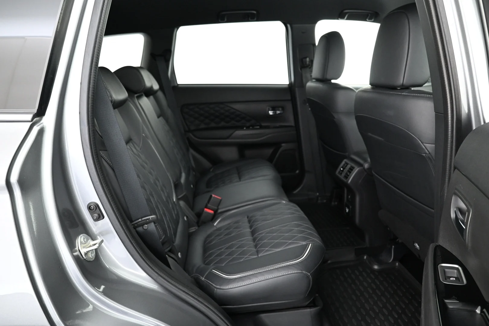 Car Image - 6o1PFmQ0DtW1bstNz14nnT