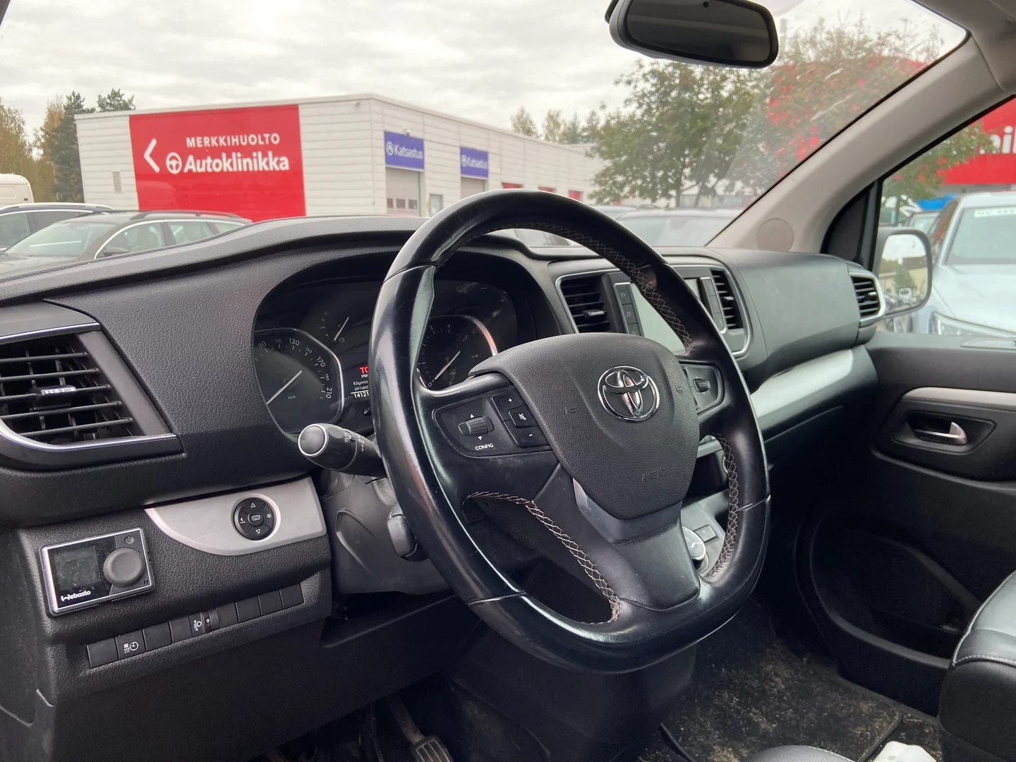 Car Image - 4mPyFrkfvZXD2jeqlDVbF9