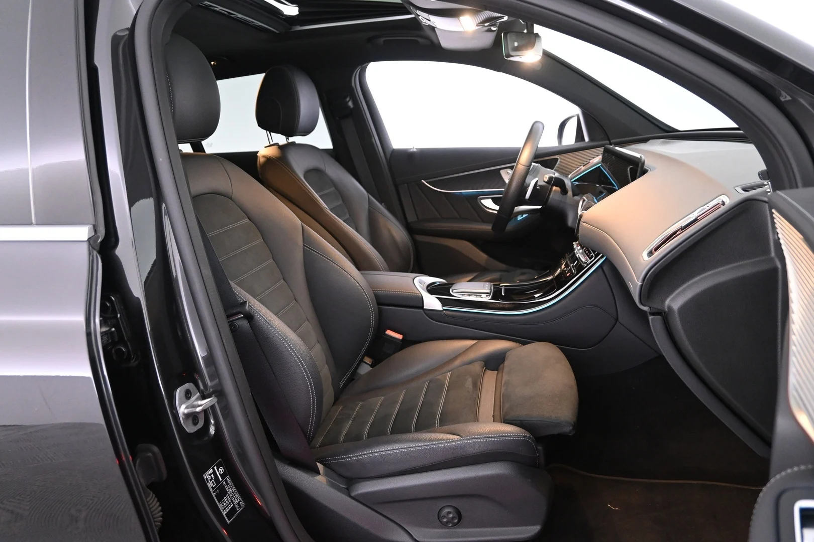 Car Image - 6IzijUMPMzayQINqGbFYQT
