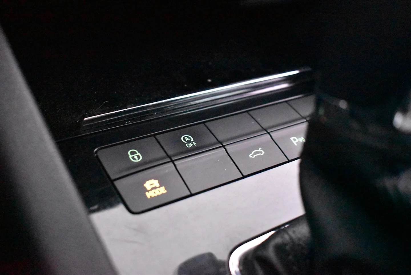 Car Image - 6PezX2iC1PM0WQ5Nz7xQdH