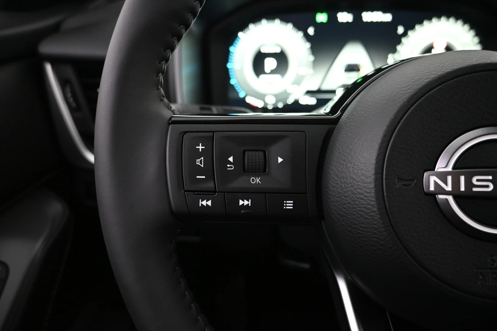 Car Image - 56DvRfIQn27JwY1MpE7hae