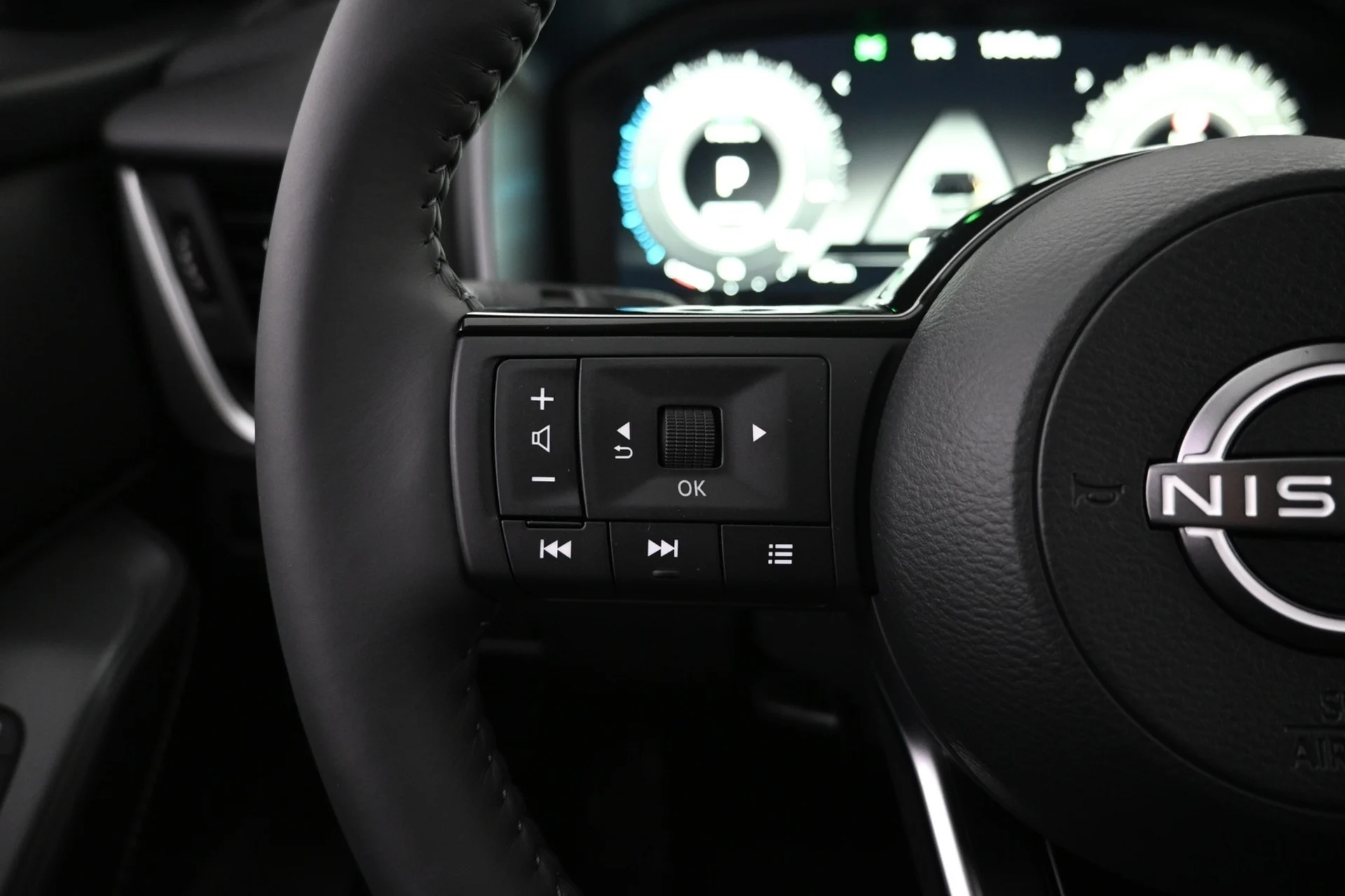 Car Image - 56DvRfIQn27JwY1MpE7hae