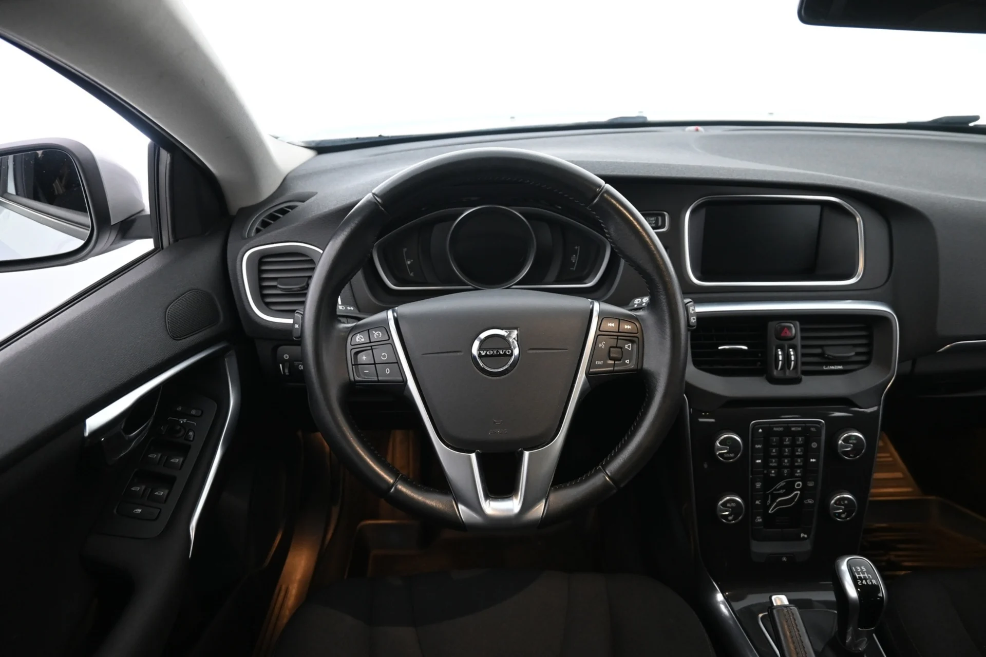 Car Image - 1kZmOirJusfFfDN2QL8f3s