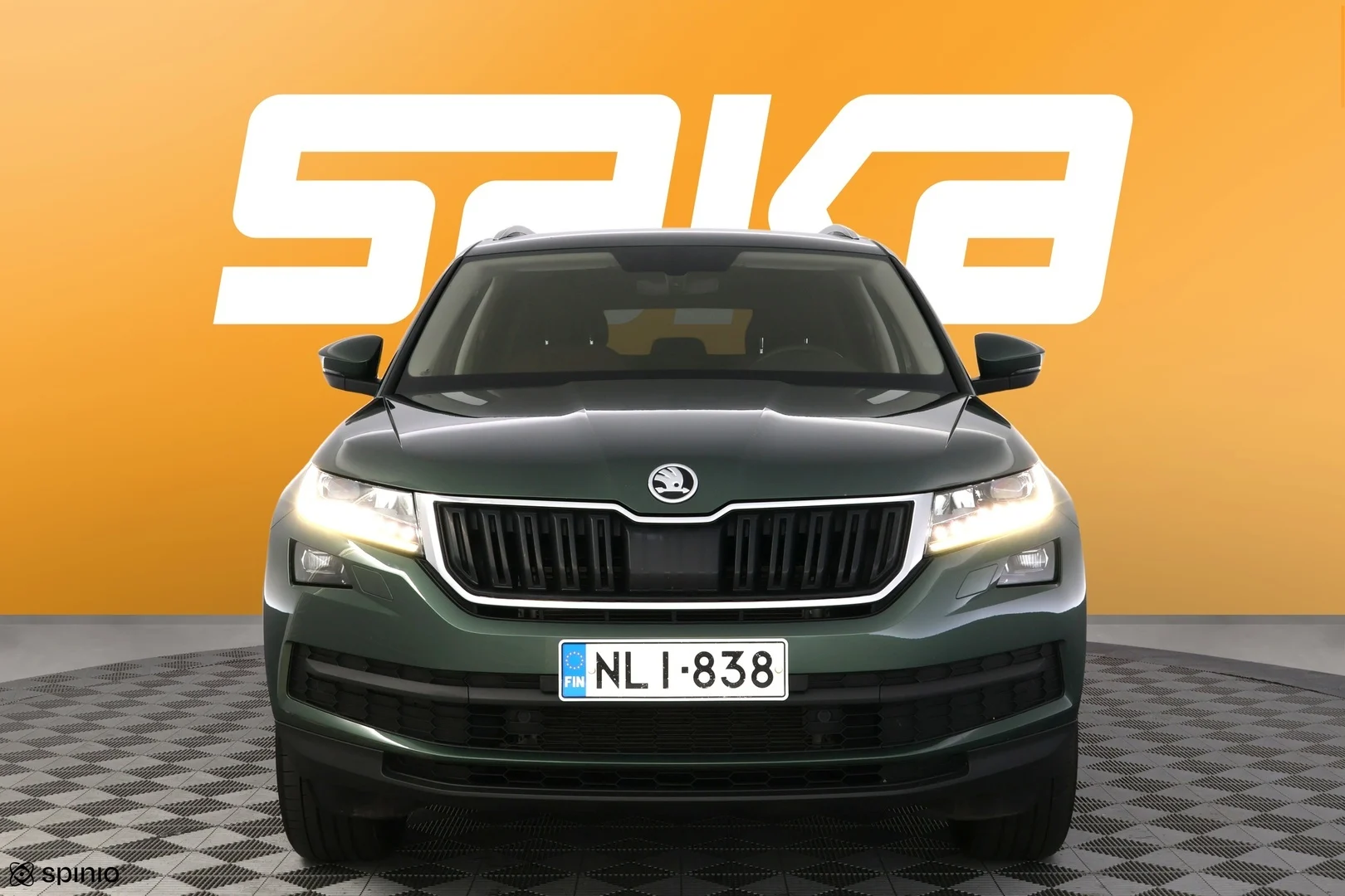 Car Image - 1LYd05KLejPdDEaMxIQoZv