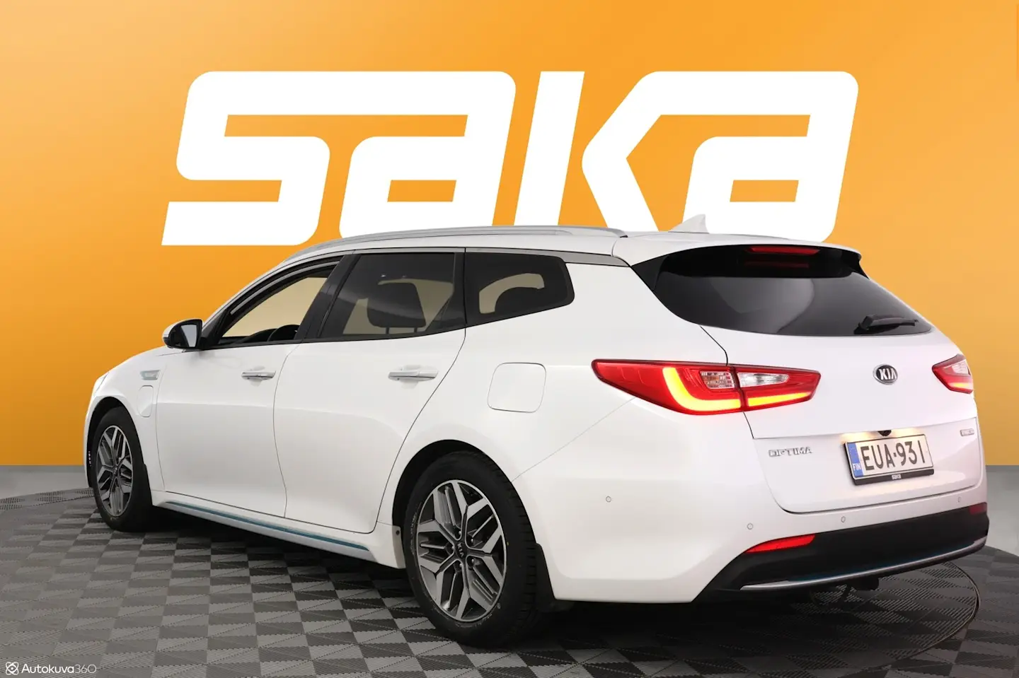 Car Image - 2gZYqtYXHqkga3HXtTmjOL