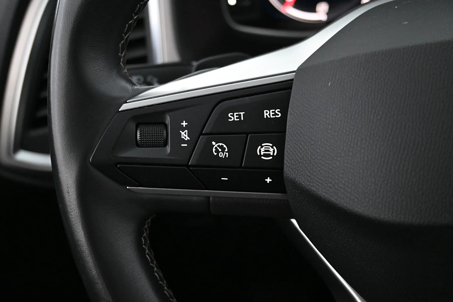 Car Image - 1rxlhw3DyJgJSVfHUxunoy