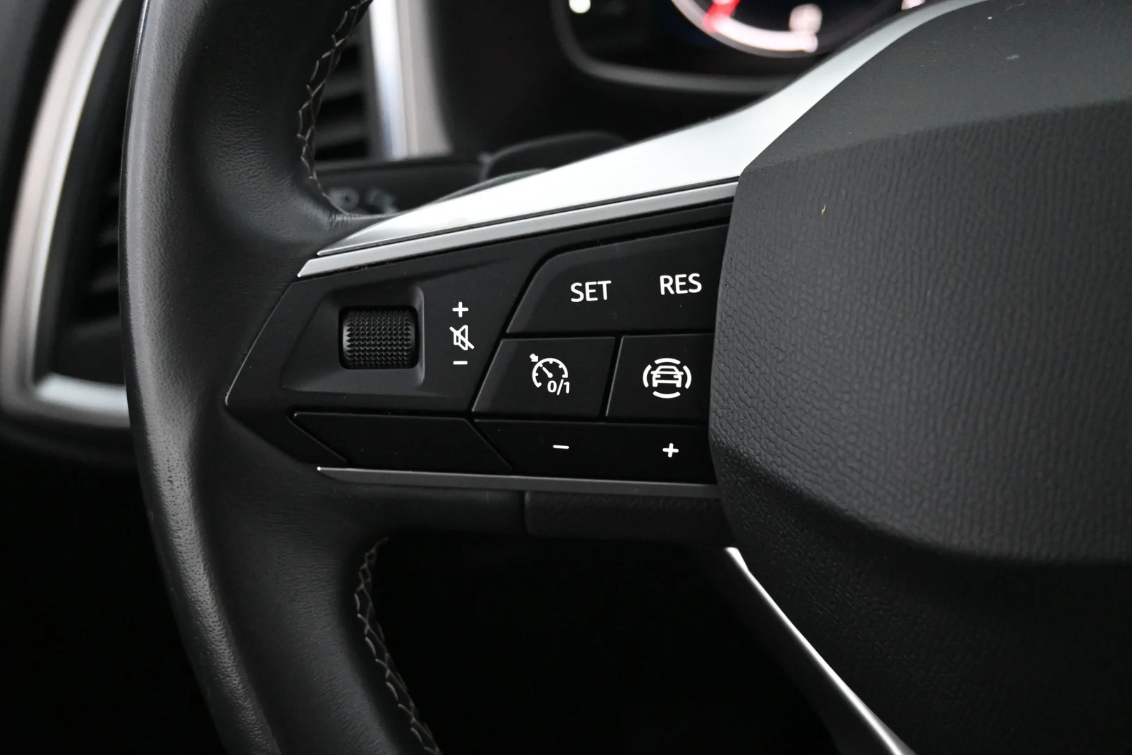 Car Image - 1rxlhw3DyJgJSVfHUxunoy