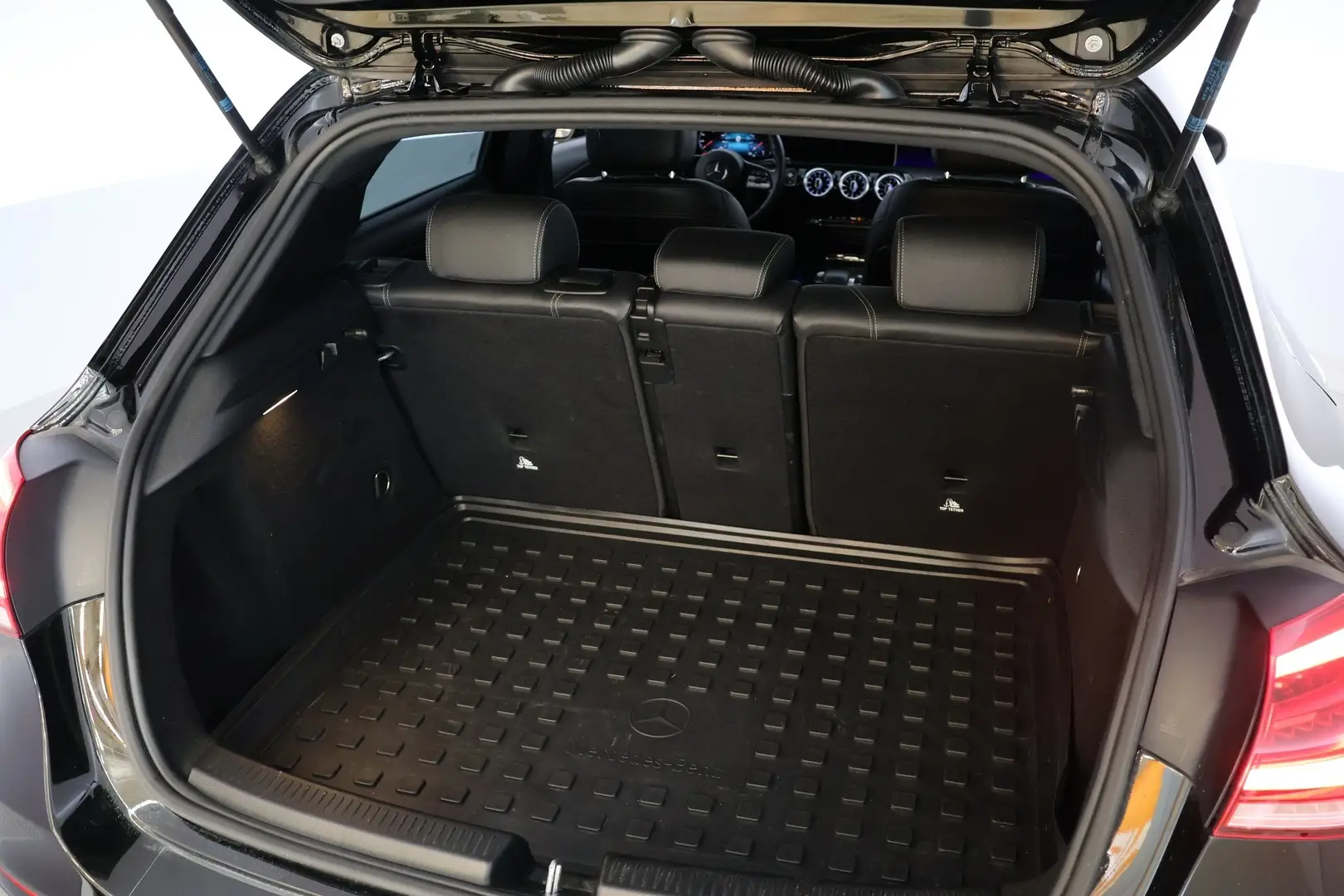 Car Image - 2axKNRWYSAibevl4qXGZZd