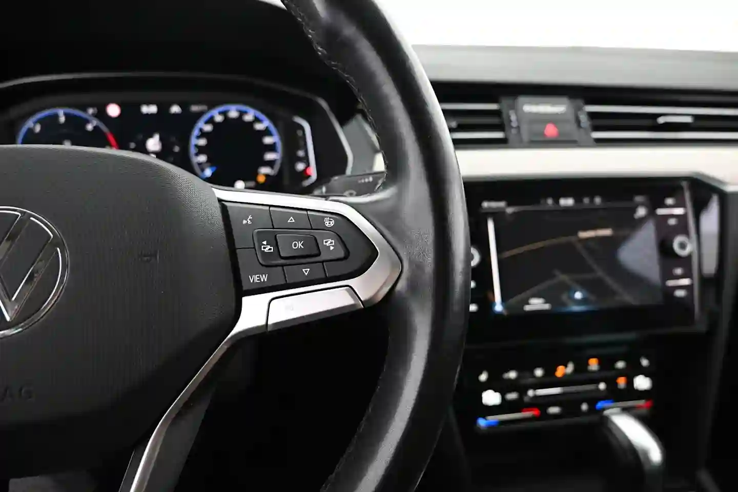 Car Image - 3o6D5kdIpaAvgMR4fcqmID