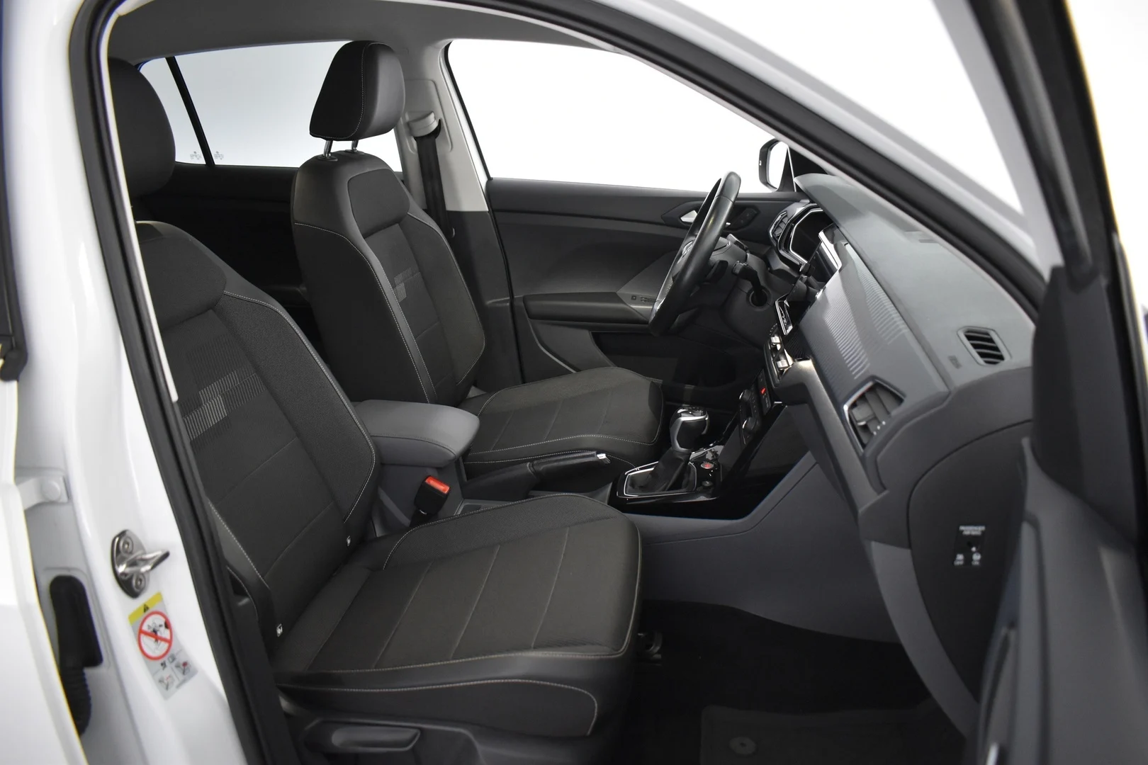 Car Image - miiHFFeRqROp6uGVVILHP