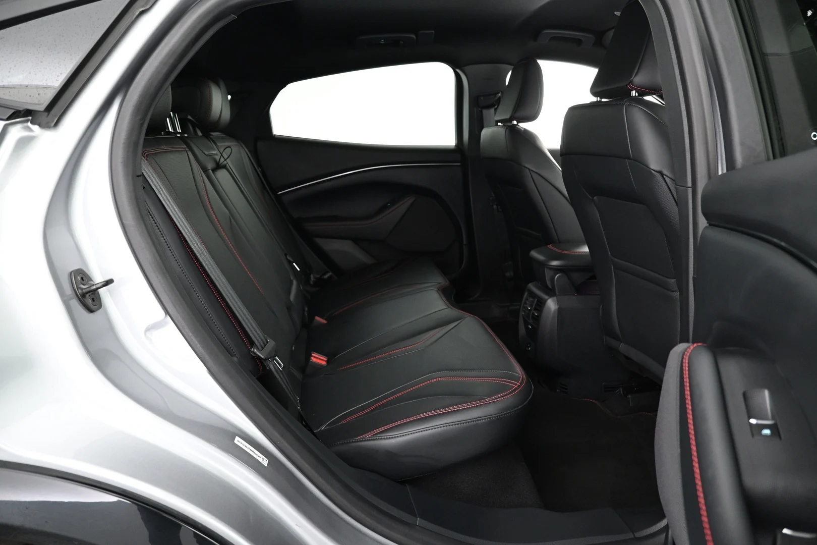 Car Image - 5qER6CVxRWeAuLSqeoOP3Y