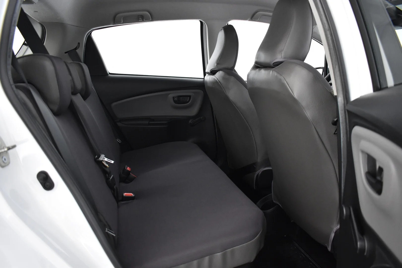 Car Image - 2N0WKhQLqdgwEWc5xE3AK6