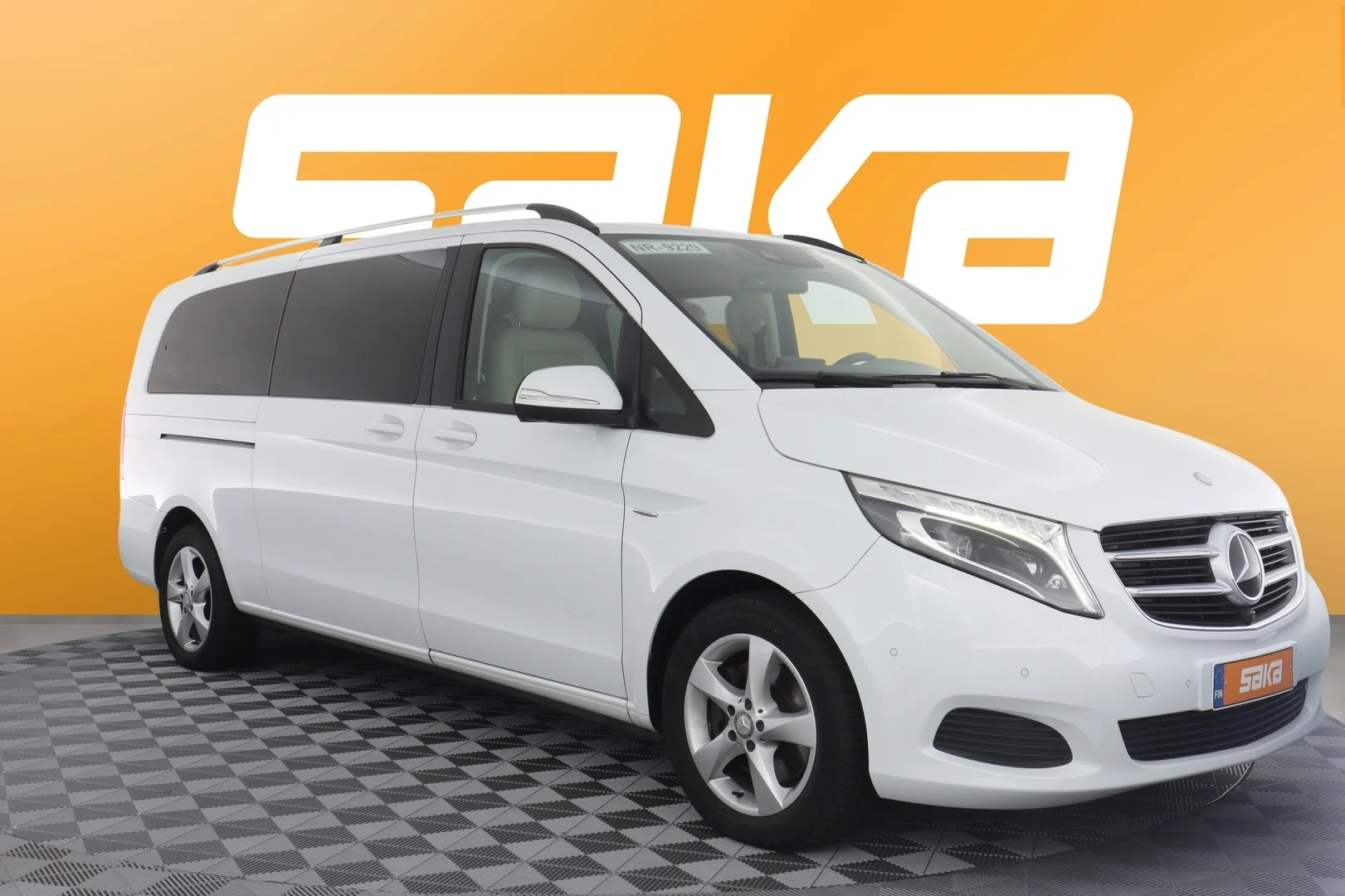 Car Image - 4lKUIOlAnrwNWXepl3MbEy