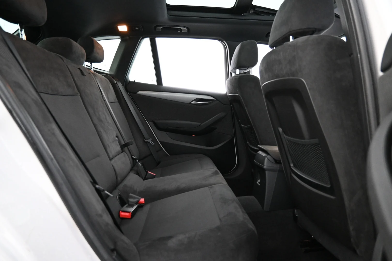 Car Image - 1P833J1erQ1gr7Hvv1kKkf
