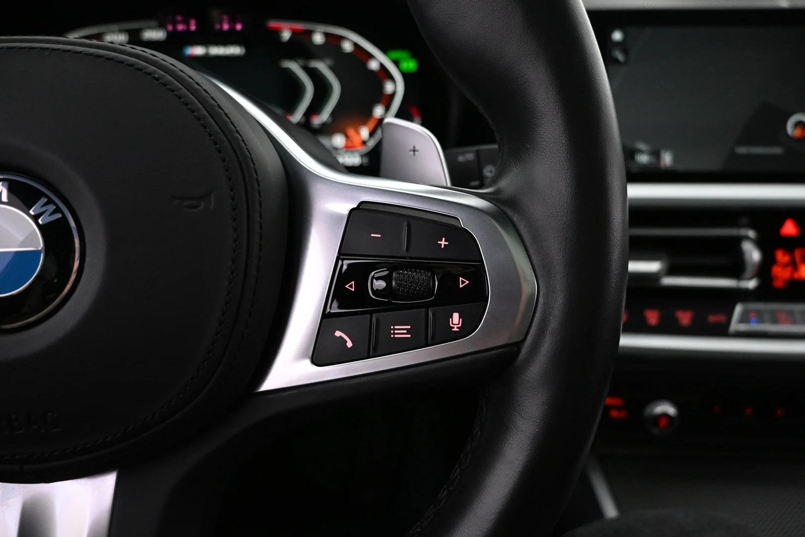 Car Image - 2CmS97L6figxLYbiQdKBrY