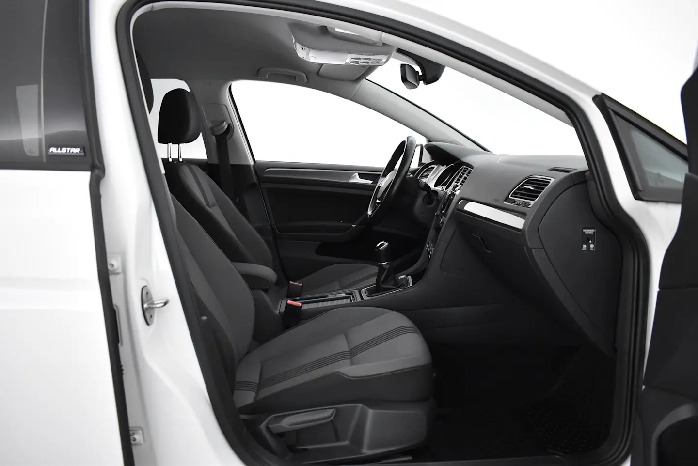 Car Image - 7jrmhSq9ws8WVj8yATCPyU