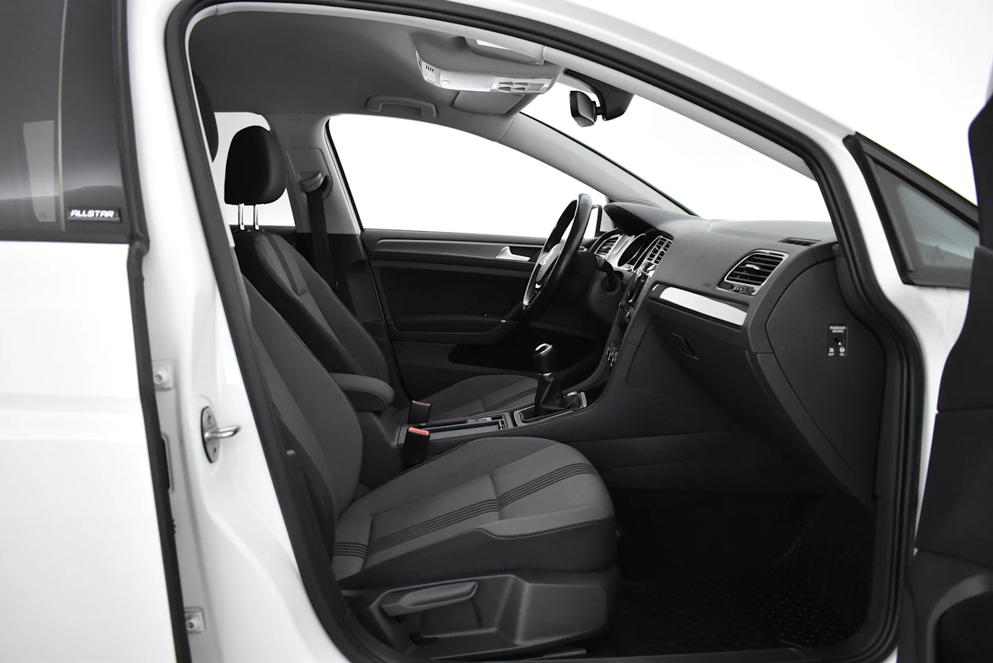 Car Image - 7jrmhSq9ws8WVj8yATCPyU