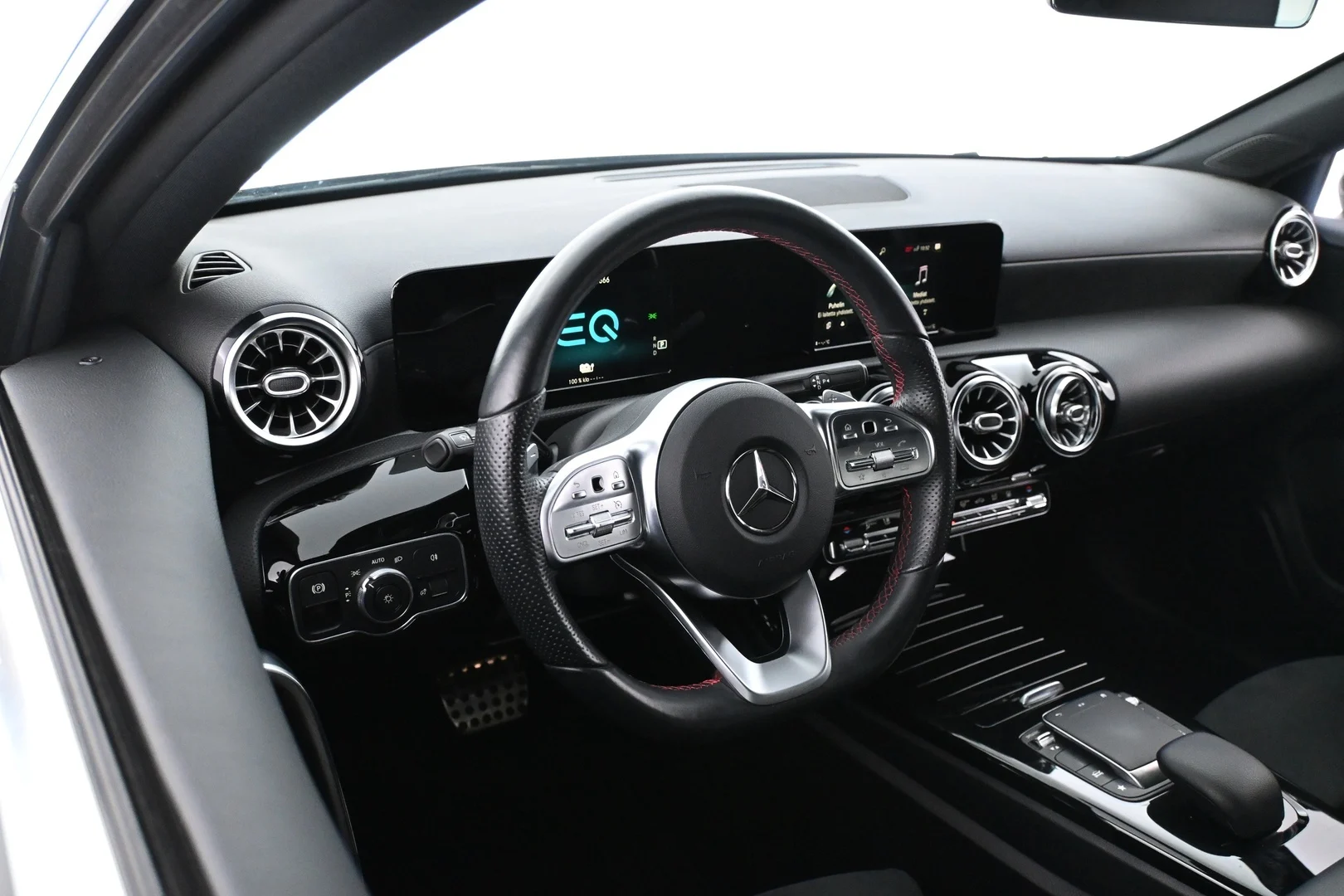 Car Image - 7G09R90WdtBrVzizzxSA99