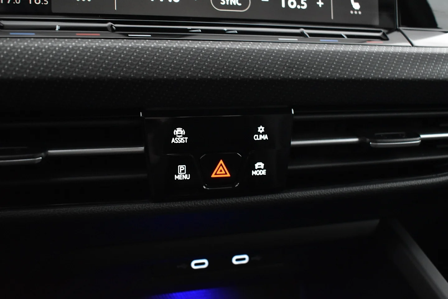 Car Image - Vqq2jIEHEFEEZIMRLcYbS