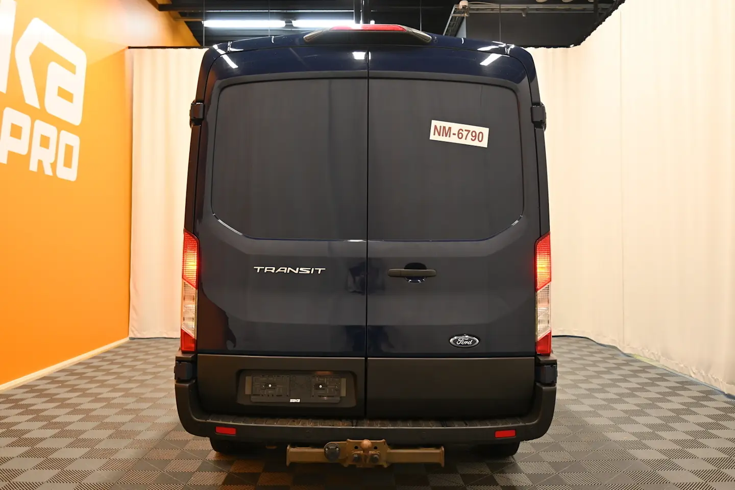 Car Image - FM9l360Cb0BOVDy6NKXrm