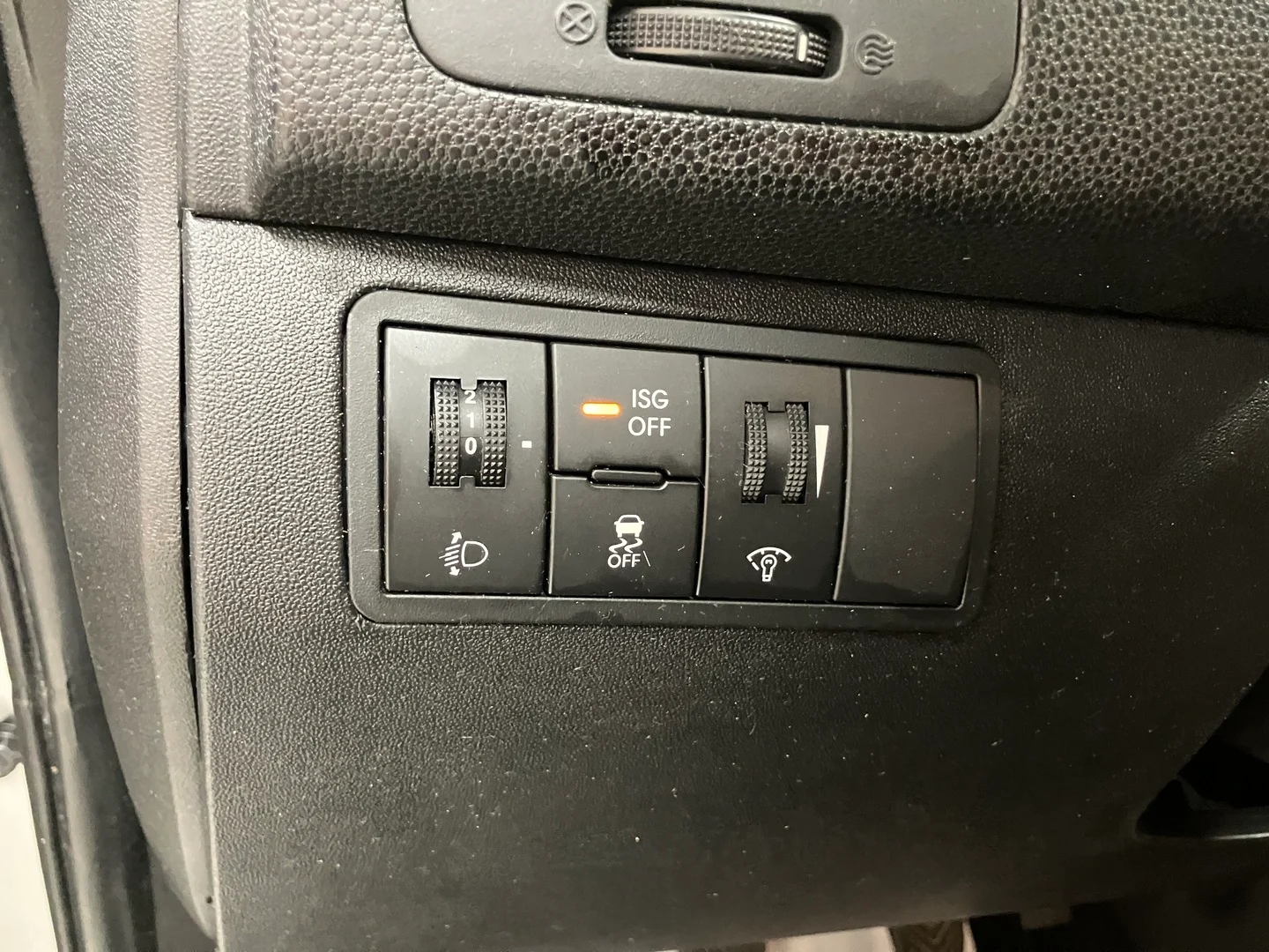 Car Image - 5PT9gTl9C2yMawEC4OMEp5