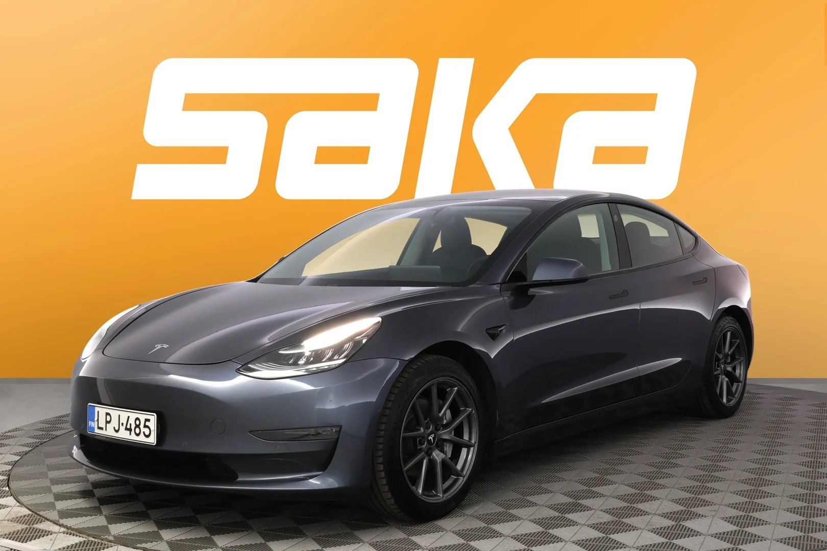 Car Image - 6QpRZ1RfYMqfS3wcGgQsbS