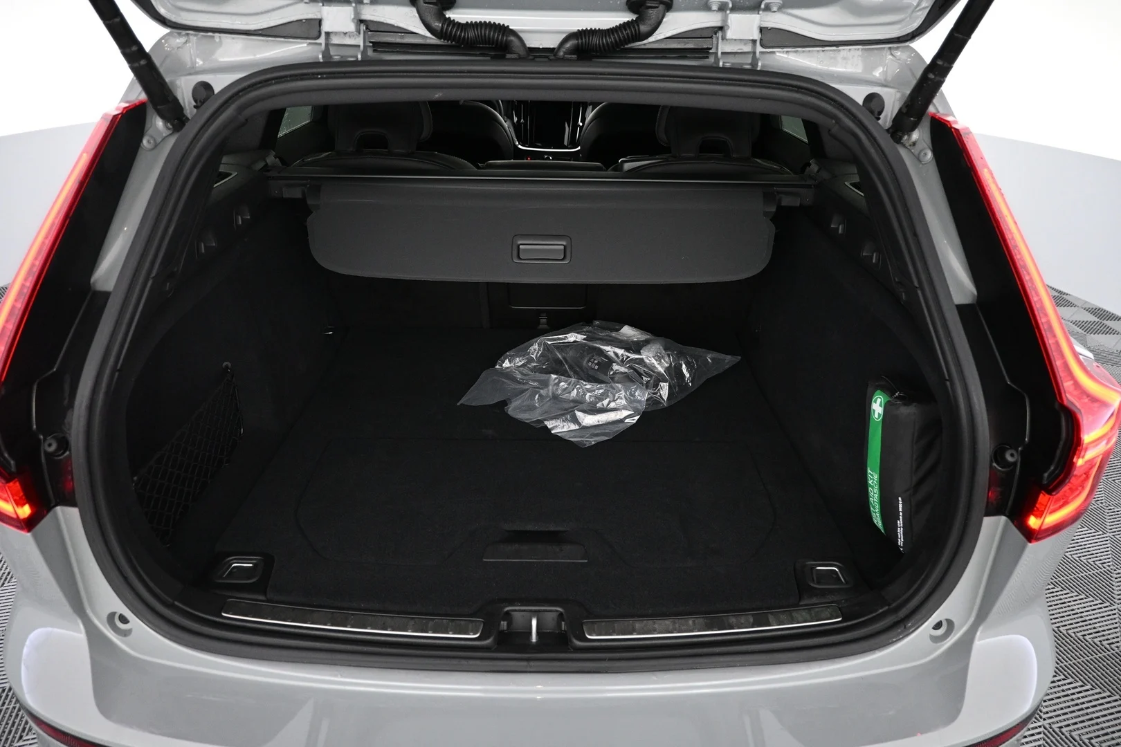 Car Image - 5xR6u6xtp95bJjFJ21M290