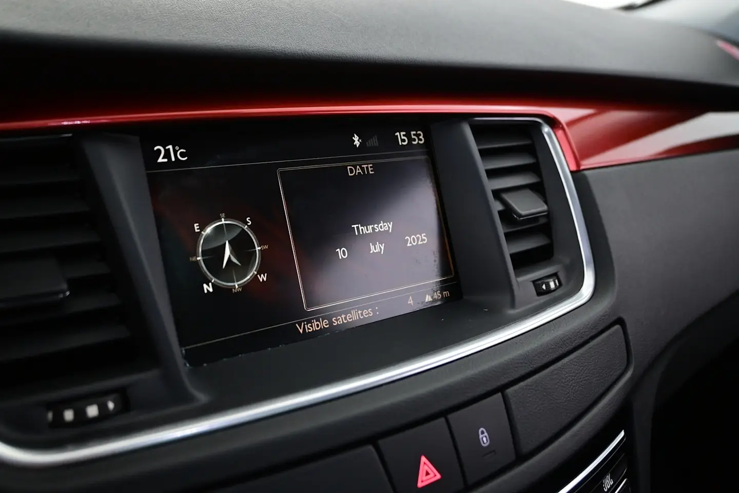 Car Image - 4Rxw3eQ6XqWsuXHgGU3myk